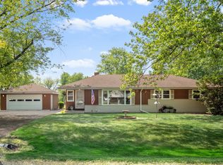 290 S Ott Ave, Glen Ellyn, IL 60137