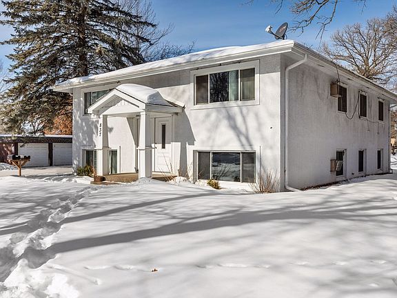 3rd image of 837 Northdale Blvd NW #1