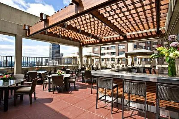 Rented by Living New York | media 32