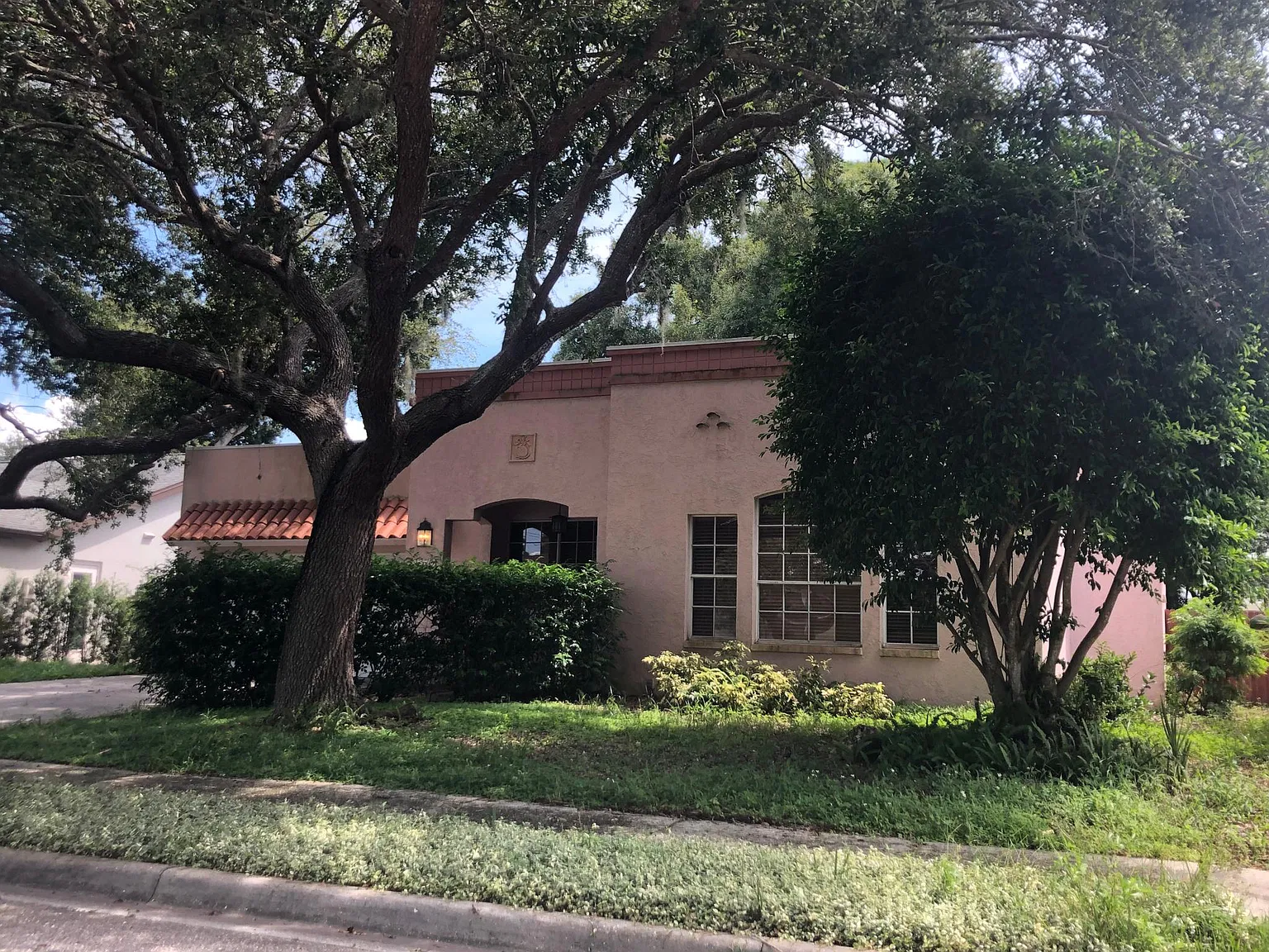 3 bed, 1884 sqft, $2,000 — Photo 2