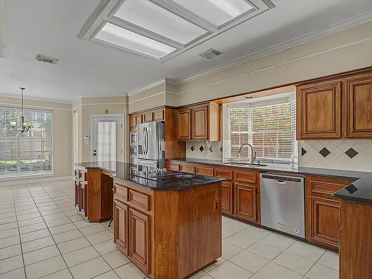 4303 Hillswick Ct — Photo 14