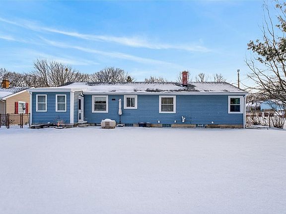 3rd image of 31 Morrow Dr