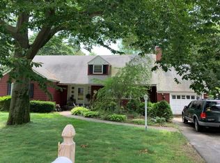 12 Arbor Ter, Ansonia, CT 06401