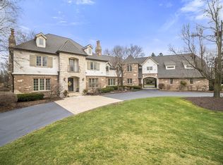 1776 Prestwick Dr, Inverness, IL 60067