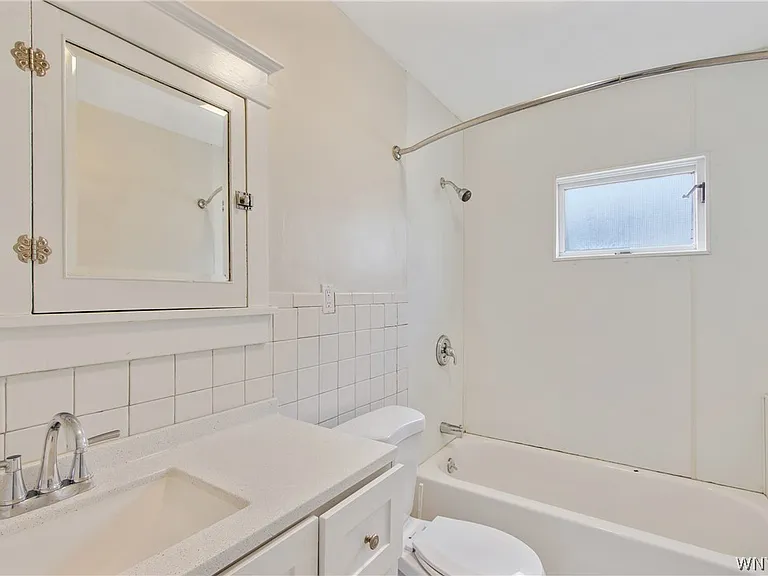 509 Hinman Ave #UPPER — Photo 9
