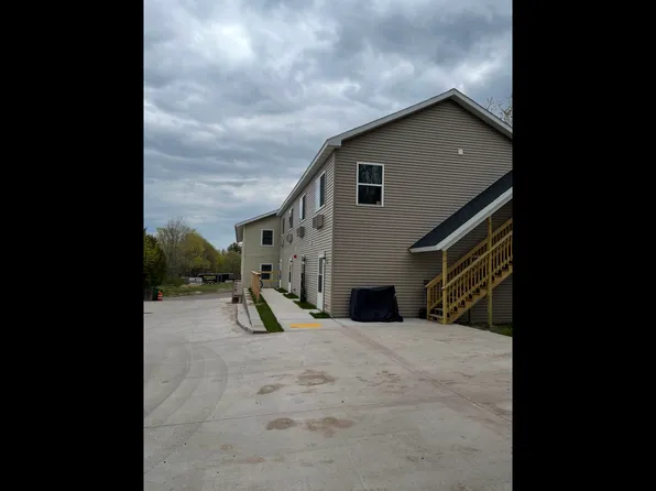 612 Garnet St, Houghton, MI 49931