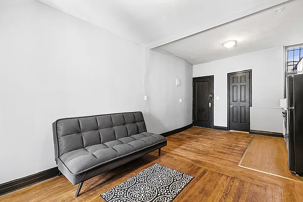 Rented by Corcoran | media 2