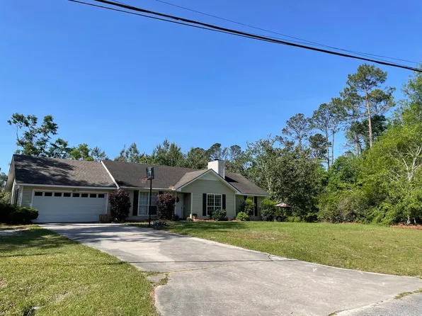 3816 Honeysuckle Dr, Valdosta, GA 31605