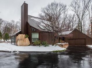 19 Greybirch Rd, Andover, MA 01810