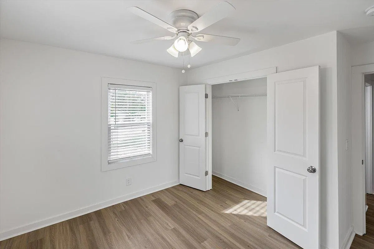 2 bed, 800 sqft, $1,500 — Photo 3