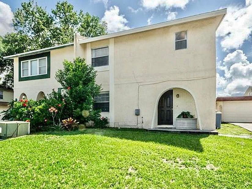 4 Bed Townhome Super Low HOA