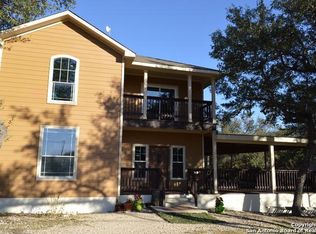 23302 Copper Canyon Dr, Elmendorf, TX 78112