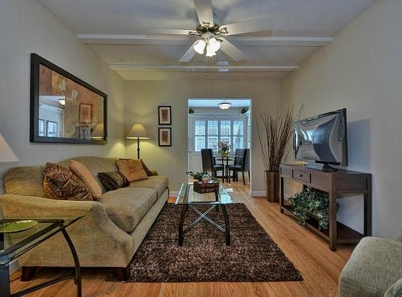 4th image of 281 Madrone Ave