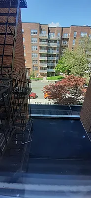 Rented by D S J Realty LLC | media 10