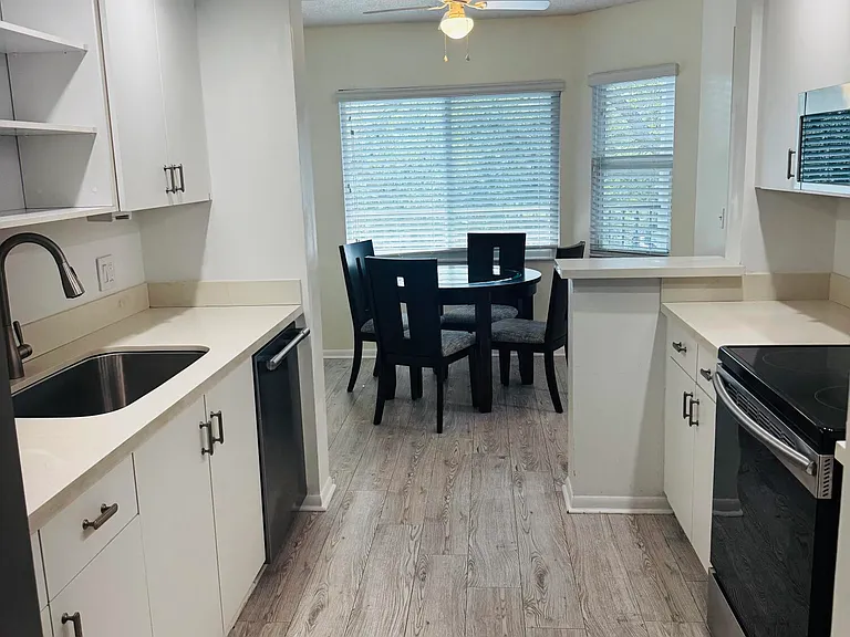 1300 SW 125th Ave #311K — Photo 6
