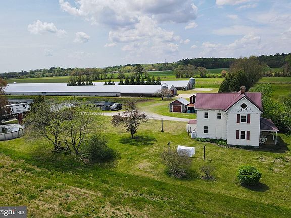 5th image of 36555 Sheppards Crossing Rd