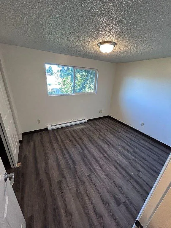 2 bed, 750 sqft, $1,250 — Photo 4