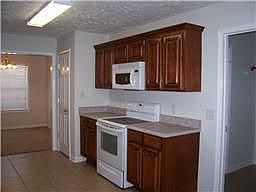 kitchen with ceramic tile