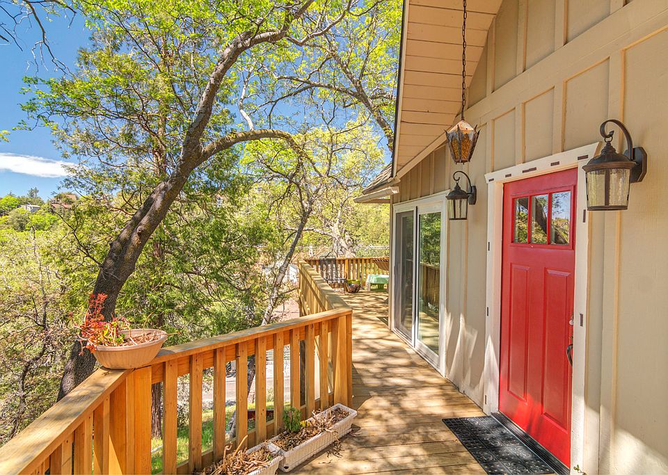 1st image of 27580 Matterhorn Dr