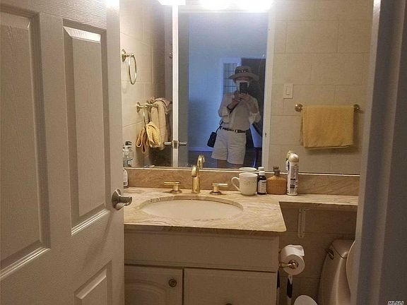 5th image of 1 Bay Club Dr APT 12J
