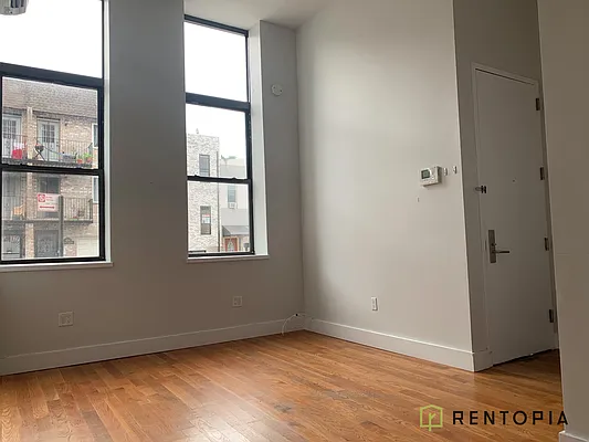 Rented by Rentopia | media 3