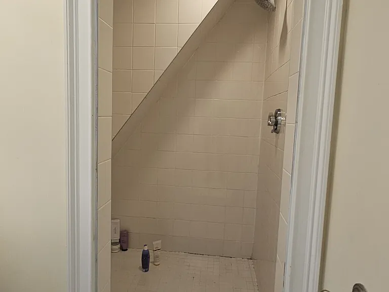 43 Greycliff Rd #1A — Photo 11