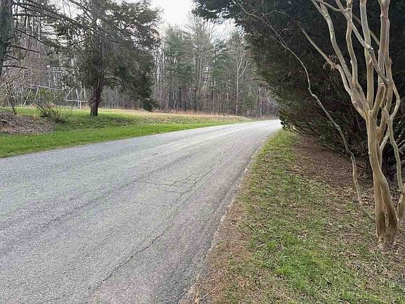 5th image of 759 Briar Ridge Rd