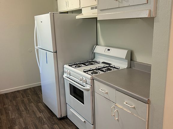 5th image of 1706 Harley Dr