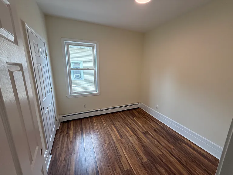 20 Peach Ave #2 — Photo 15