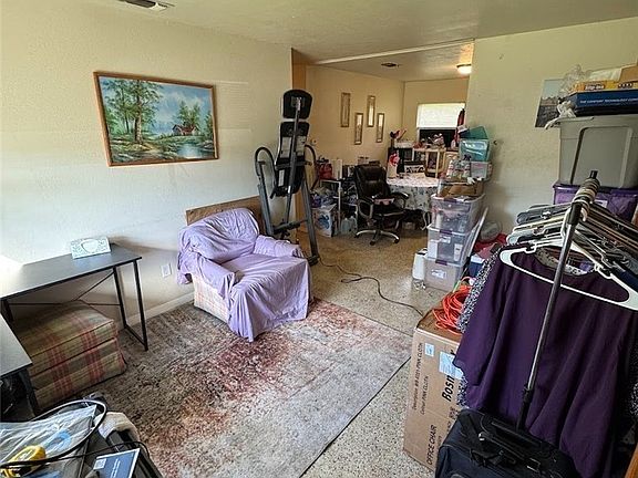 2nd image of 105 William St