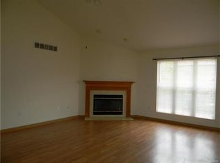 3208 Hunters Way, Shiloh, IL 62221