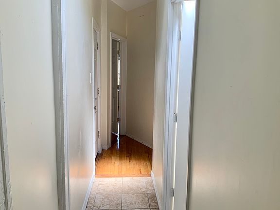 5th image of 1028 Bergen St #Top
