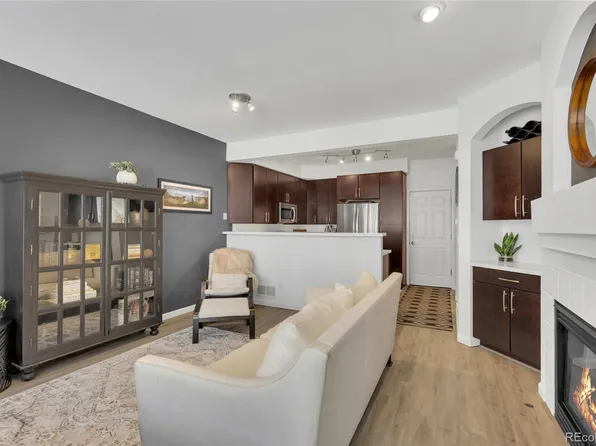 5555 E Briarwood Avenue Bldg 17 #1703, Centennial, CO 80122