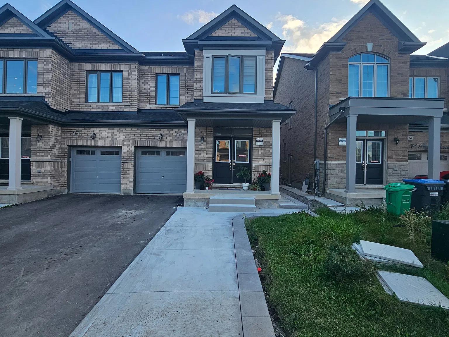 4 bed, $3,350 — Photo 1