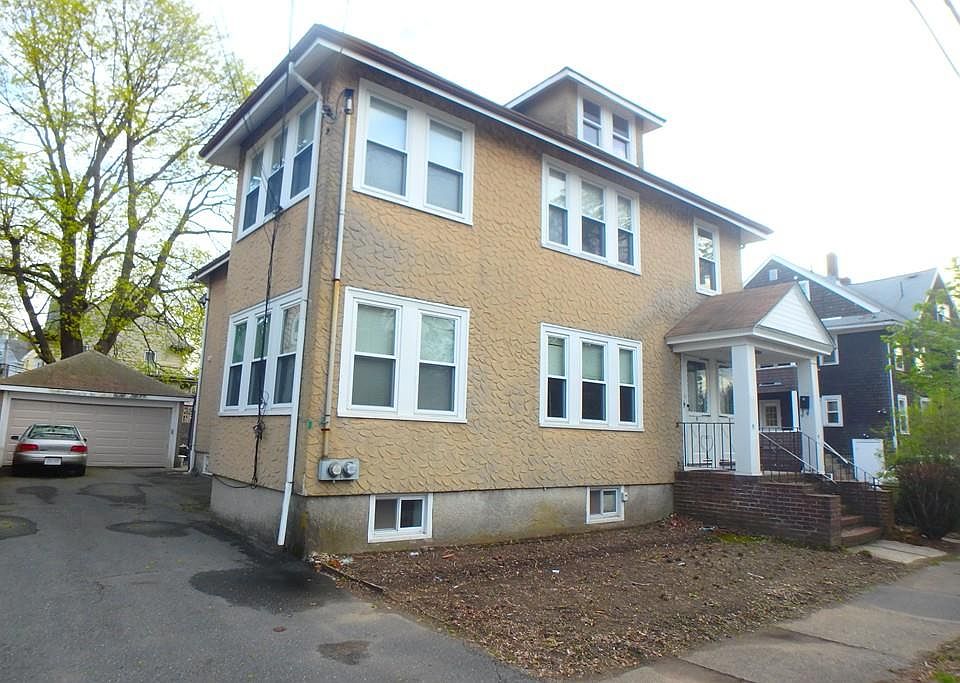 1st image of 11 Briggs St #0