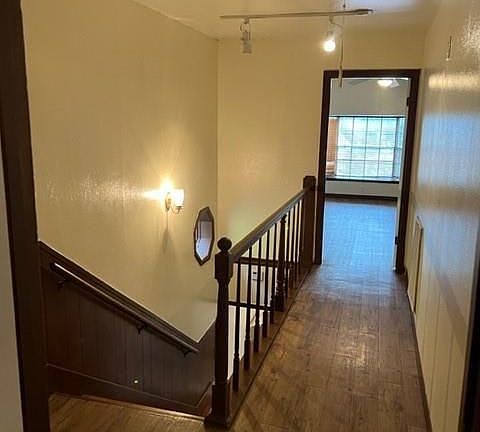 3rd image of 5641 Sheraton Oaks Dr