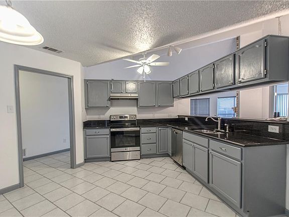 3rd image of 317 Jessica Dr