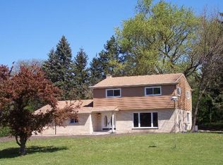 131 Grace Ln, Barrington, IL 60010