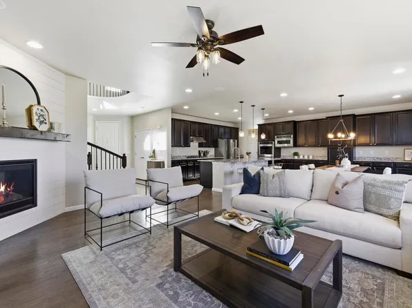 2356 Lodgepole Creek Dr, Fort Collins, CO 80528