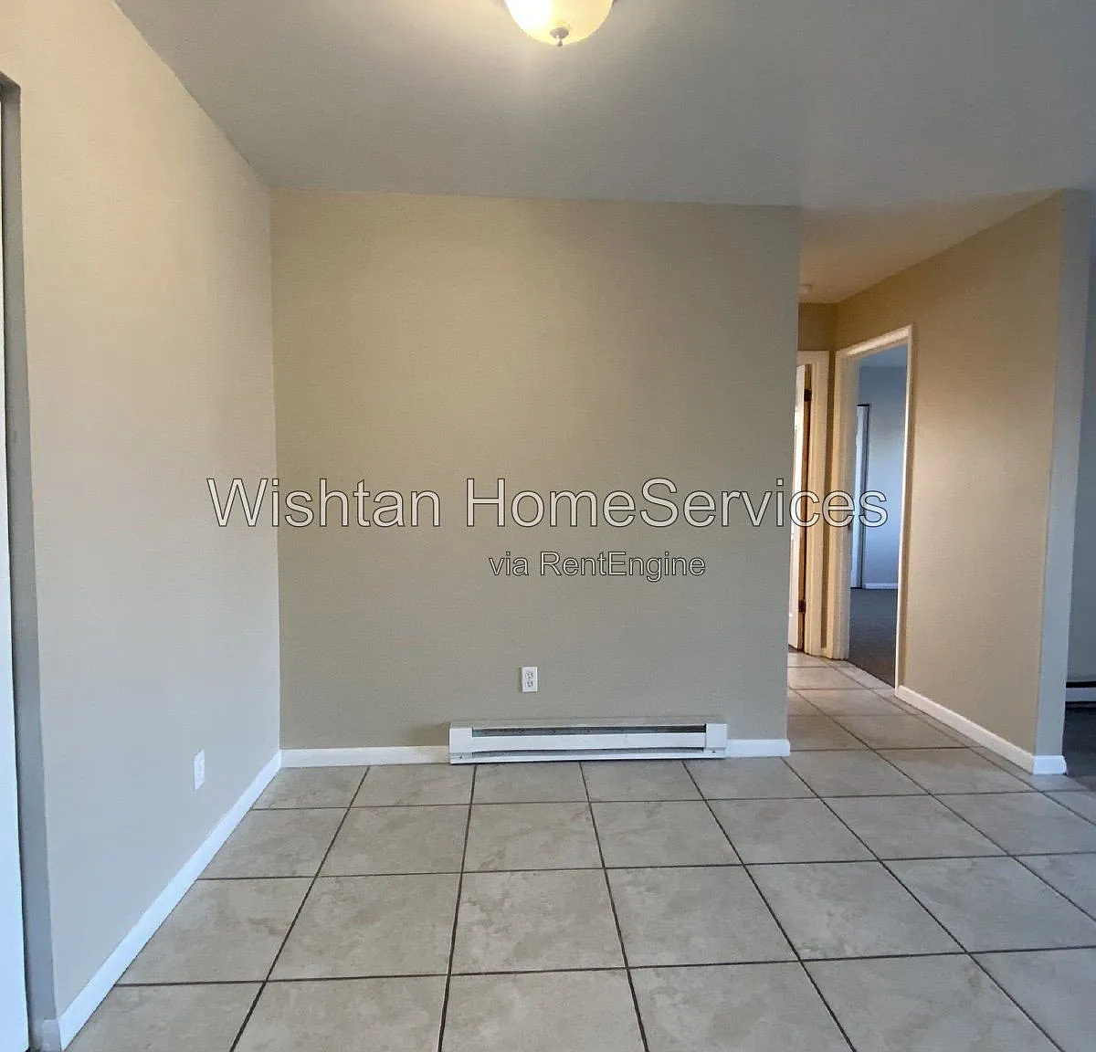 2 bed, 1.0 bath, 725 sqft, $640 — Photo 4