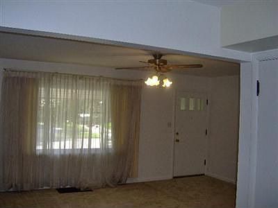 4th image of 2917 Wehrly Ave