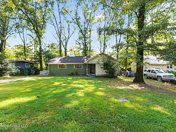 2nd image of 4644 Normandy Dr
