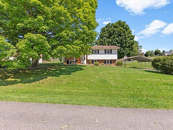 4th image of 255 Norwood Dr