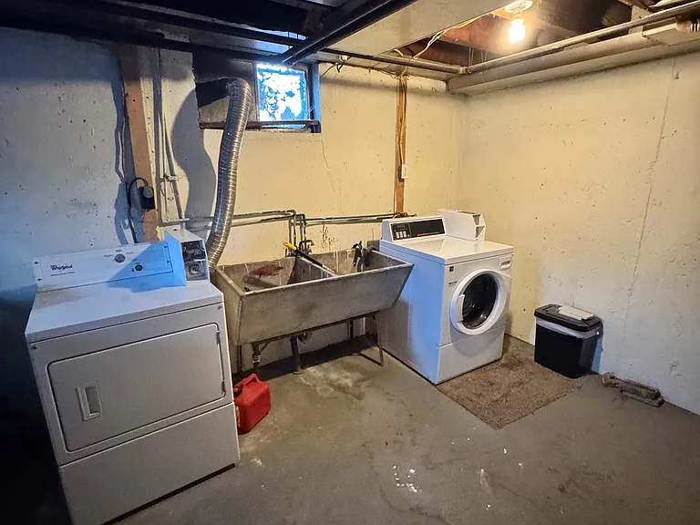 7972 Forrest Ave #2 — Photo 25