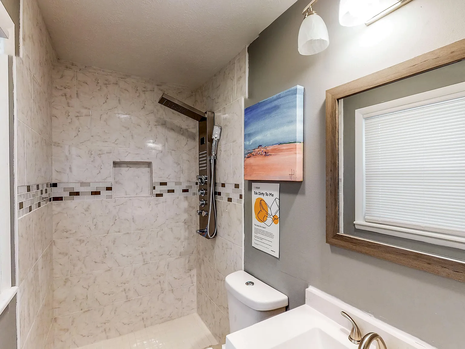 4 bed, 3.0 bath, 2584 sqft, $1,044 — Photo 3