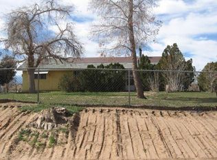 11394 Cottontail Ln, Apple Valley, CA 92308