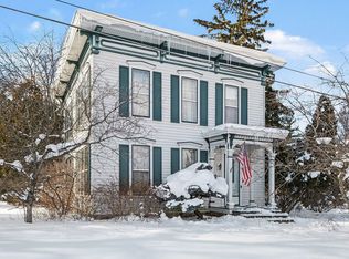 427 S Main St NE, Cedar Springs, MI 49319