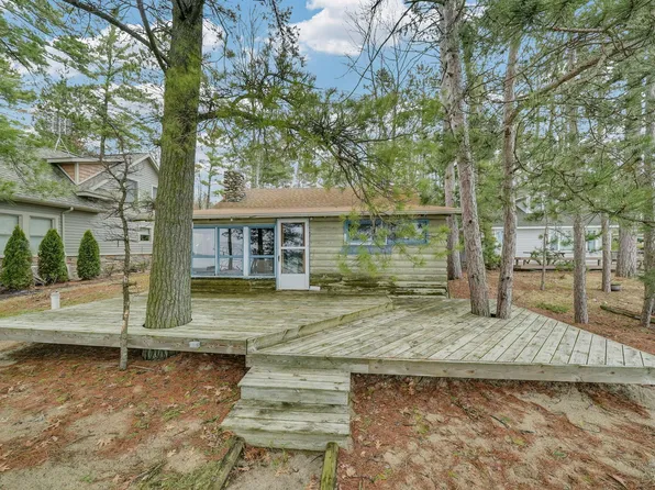 203 Sun St, Roscommon, MI 48653