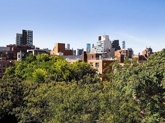 2nd image of 53 Stanton St APT 6A
