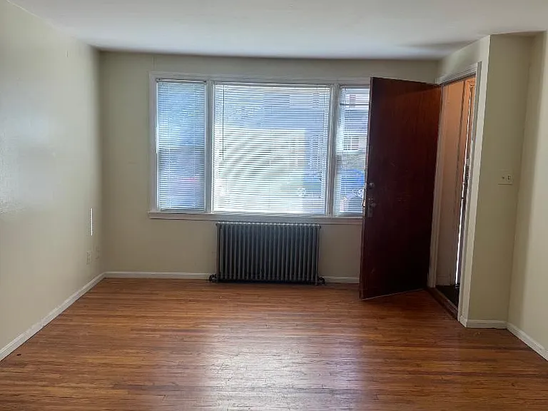 73 Dalewood Ave #73 — Photo 5